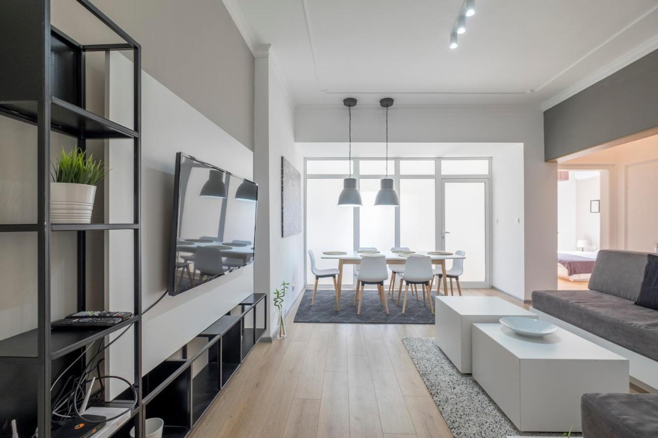 Apartment Bluewaveplace - Stylish 2 Bedroom In Center Of *
